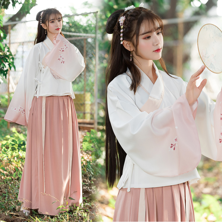 实拍古典唐装2018新款原创绣花传统汉服日...