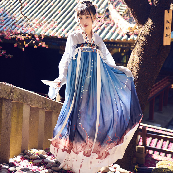 【十三余 小豆蔻儿】[长天一色] 对襟齐胸...