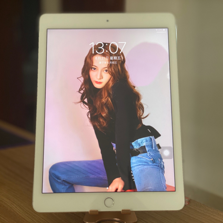 苹果iPad 2019 128gwifi版...
