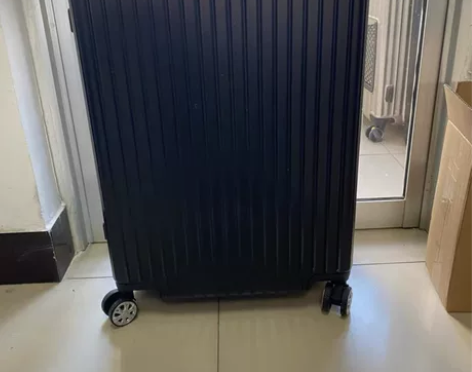拉杆箱 28寸行李箱万向轮 网易严选买的 ...