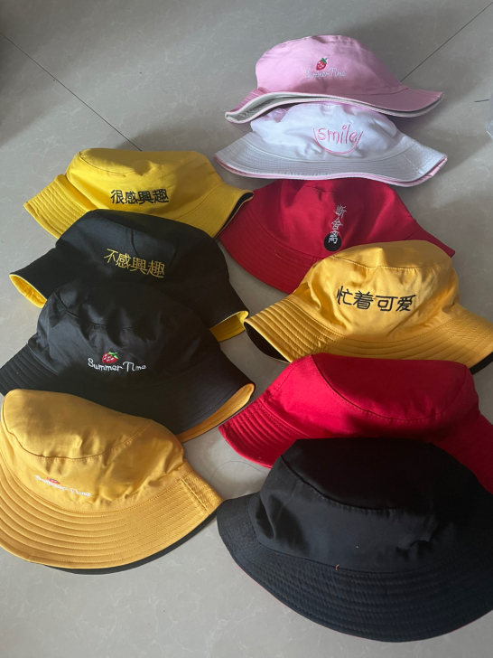 全新双面戴渔夫帽，还剩二十几个库存，8.5...