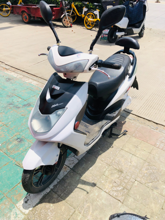 爱玛电动车小迅鹰48V电瓶车二手电动车