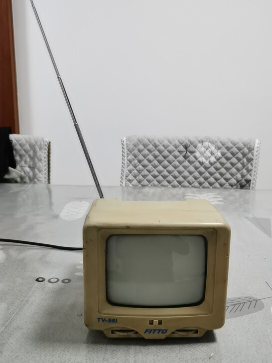 mini老式小电视，功能不清楚，好坏不包，...