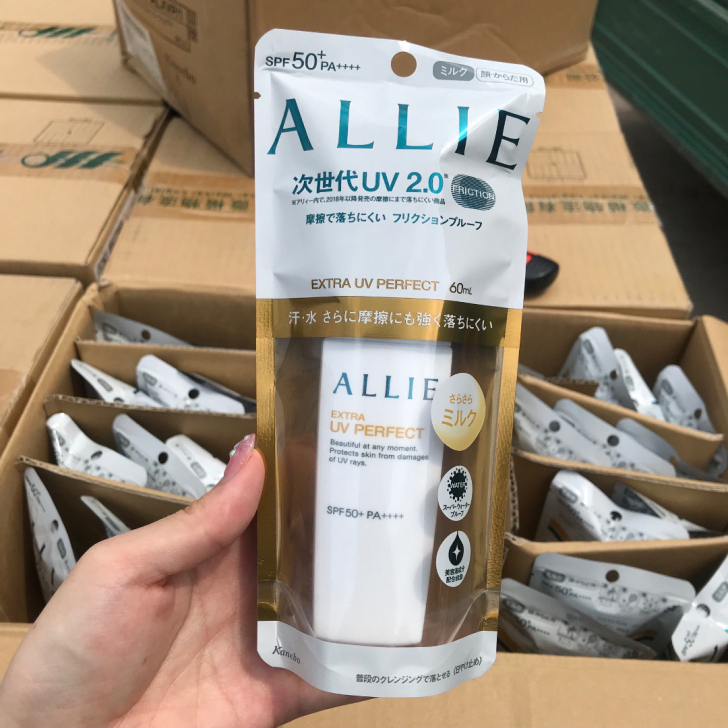 ALLIE/皑丽倍护防晒乳SPF50+ P...