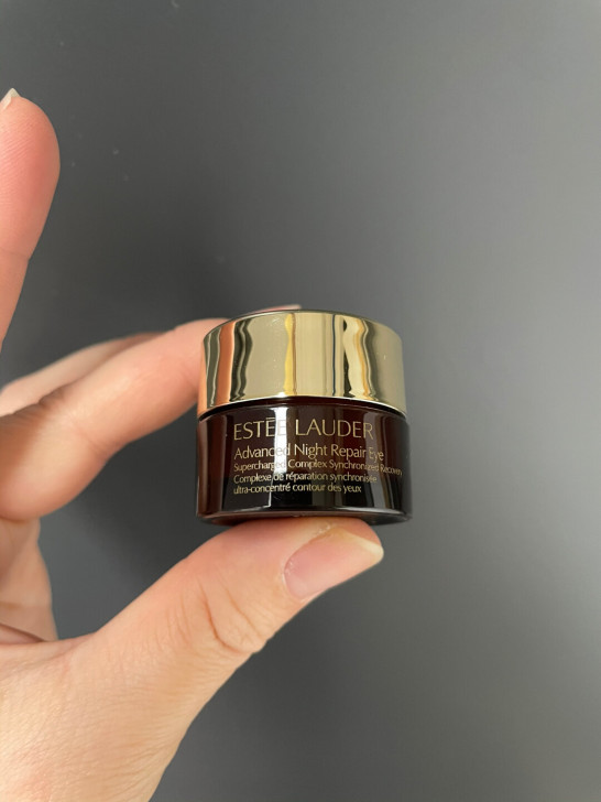 雅*诗兰黛小棕瓶抗蓝光眼霜5ml，特价出，...