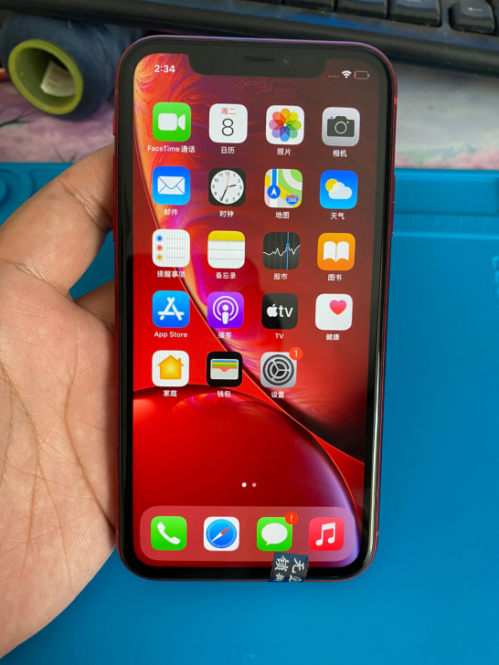 iPhoneXR红色128G 无锁全网通，...