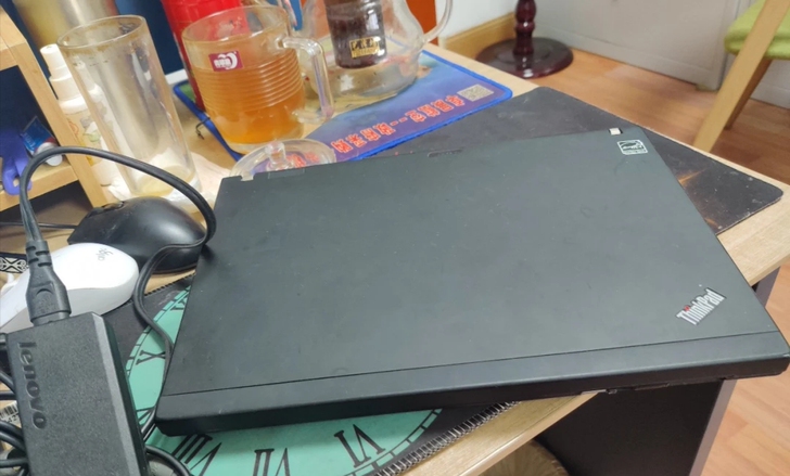 thinkpad笔记本电脑，8+128G固...