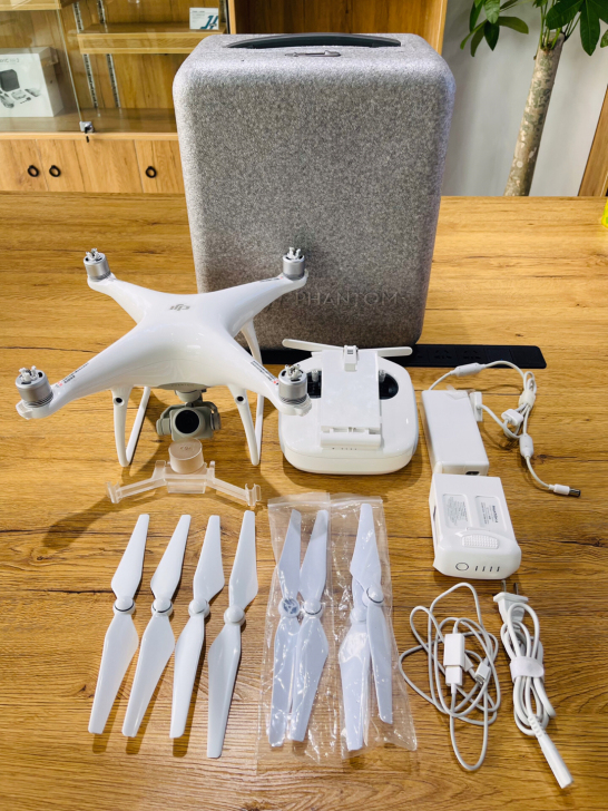 极品成色 大疆 精灵phantom 4A ...