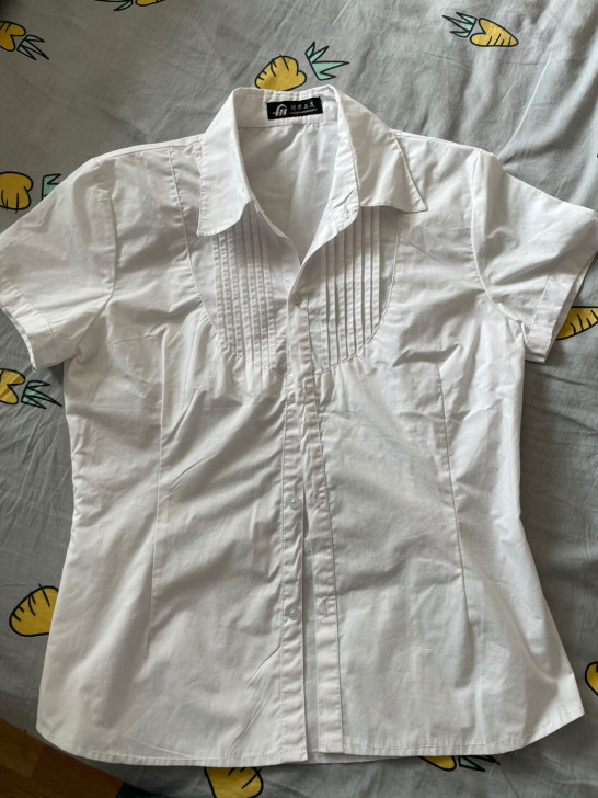 九五成新，适合公务员事业单位各种面试，12...