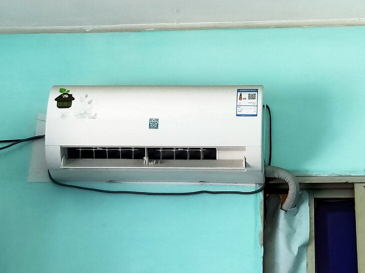 搬家处理，几乎全新樱花牌空调，自提