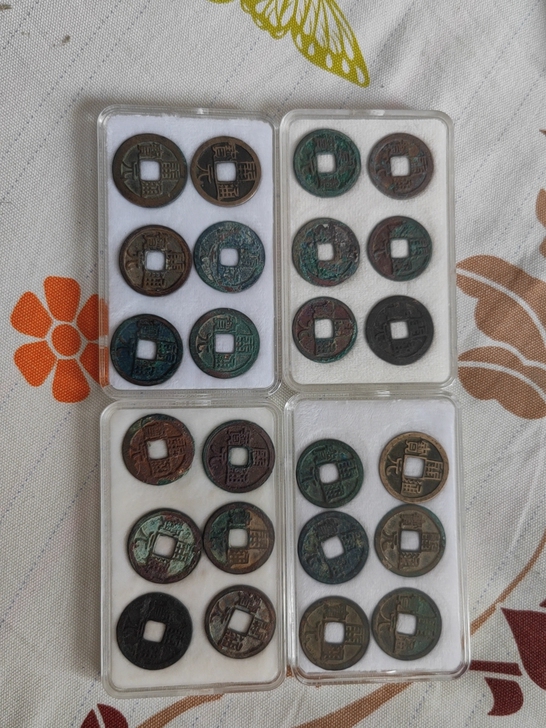 没有人家的调色盘好看，将就看咯