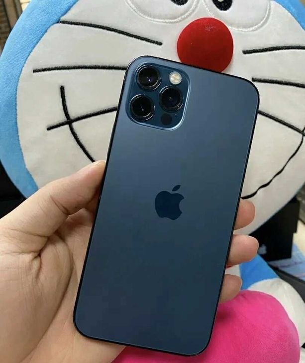 女生自用苹果 12pro 128g 用了6...