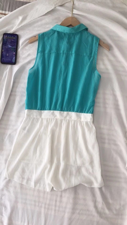 免费送,全新连体裤 s码 个人感觉透,面料...