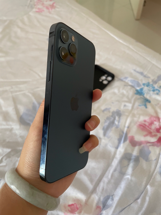 出一部自用苹果12pro海军蓝128g，功...