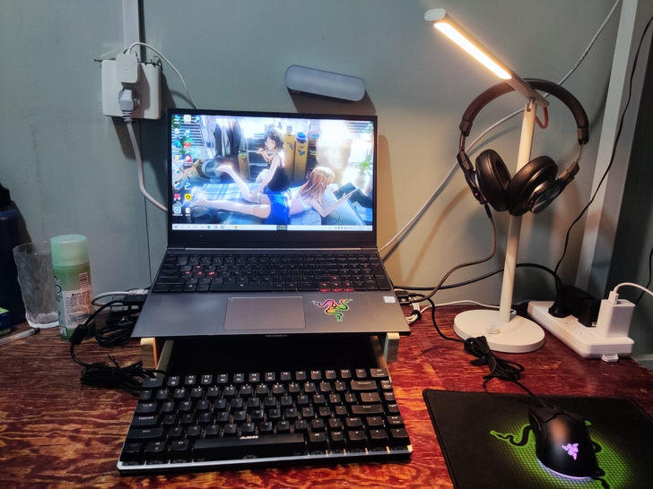 机械革命z2 深海幽灵 i7 gtx1060
