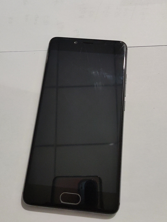 3+32G 有磕碰和磨损 不能登账号能正常...