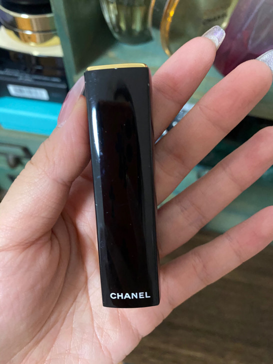 Chanel42号口红低价闲置处理，也是比...