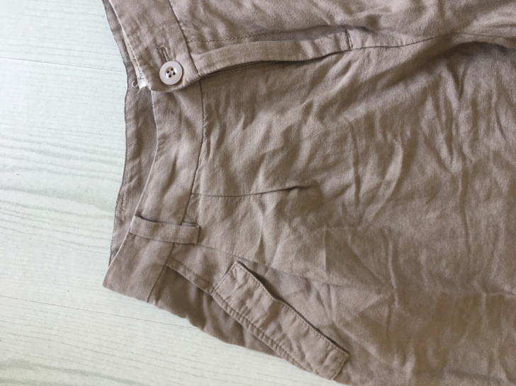 常规亚麻五分裤，亚麻面料裤子过剩，这个瘦了...