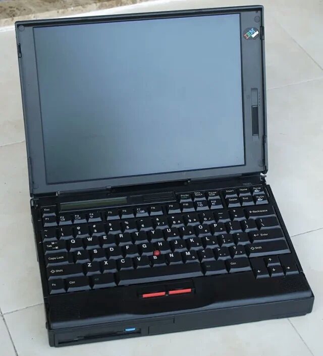 IBM ThinkPad 760EL 古董...