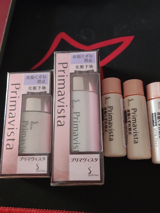 出苏菲娜控油隔离日版