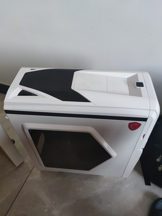 鑫谷机箱，运费到付