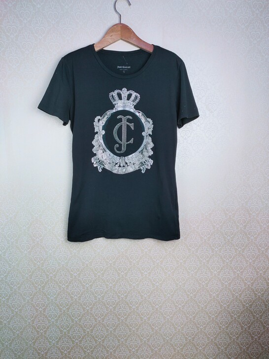 橘滋女士黑色短袖T恤衫低价转