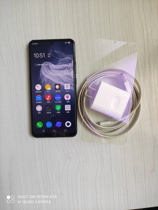 vivo  z5手机6+128  成色还行...