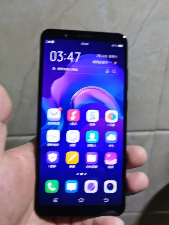 vivoY73,3+32G:,成色如图,真...