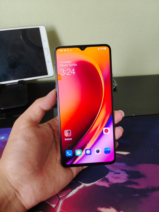 一加7t，国行，8+256，9新左右