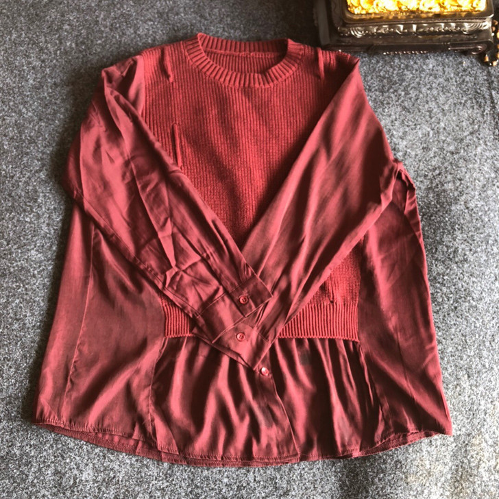 女上衣