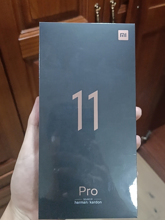 全新为拆封小米11pro黑色8+256g内...