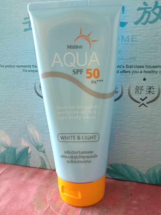 泰国Mistine防晒乳蜜丝婷AQUA小黄...