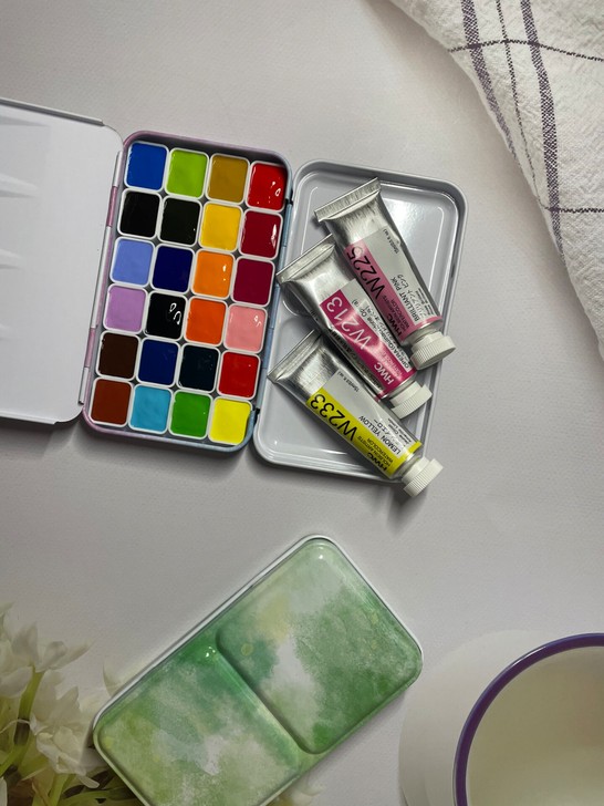 荷尔拜因明小花配色24色水彩颜料1毫升2毫...