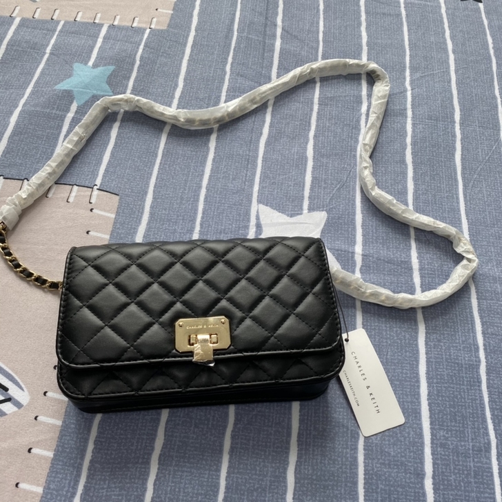 包包2021新款潮网红小清新百搭斜挎包时尚...