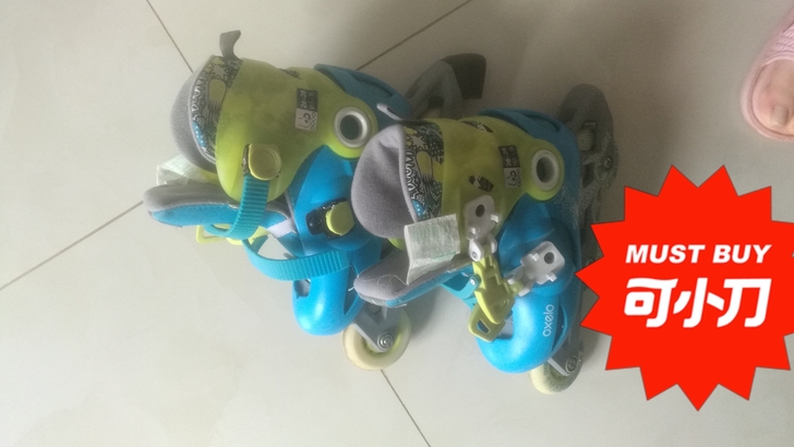 迪卡侬儿童溜冰鞋九成新,有护具