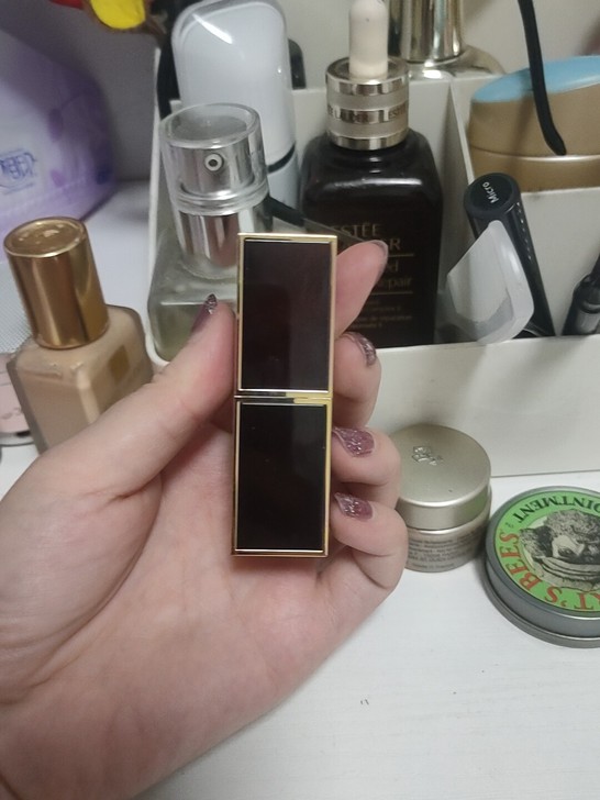 免税店入,仅用过两次,颜色买来不适合,几乎...