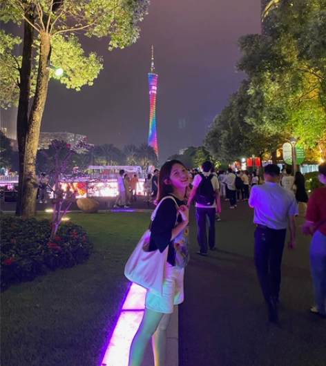 简约百搭。单肩包 感兴趣的话点“我想要”和...