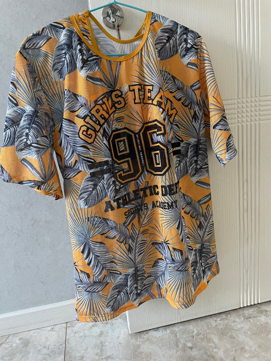 全新运动休闲三件套女士泳衣 胖mm可以入手...