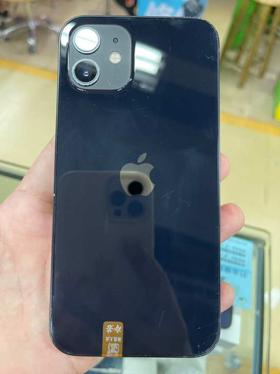 iPhone 12黑色64G美版有锁黑解