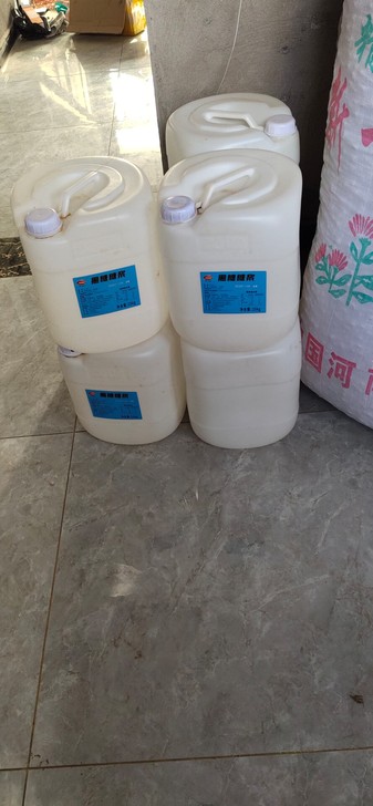 塑料桶,食品级 ,三十多个