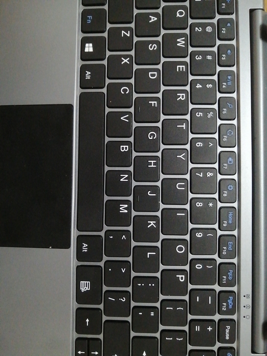 中柏平板去年十月份左右购买，中间使用了几次...