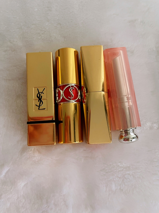 闲置口红，色号独聊，颜色都是自己喜欢亲自挑...