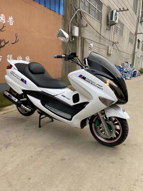 精品摩托车 二手摩托