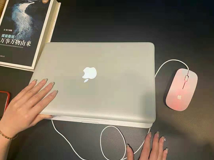 转让个人闲置自用二手笔记本电脑女生自用低价...
