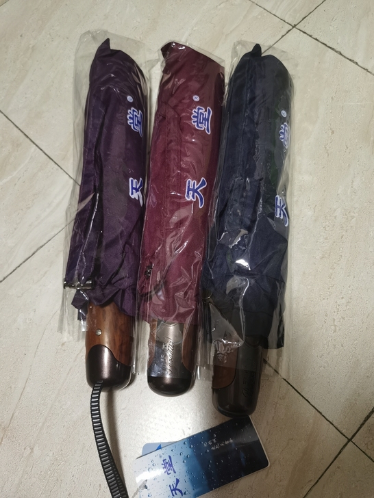 天堂伞，便宜好用，质量没的说，看伞柄就是好...