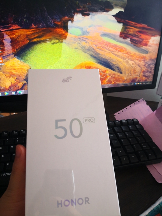 荣耀50PRO 8+256G亮黑色 原封正...