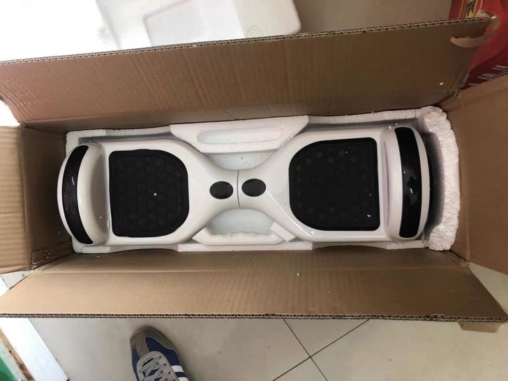 平衡车，全新的，230包邮，不是全新的包退...