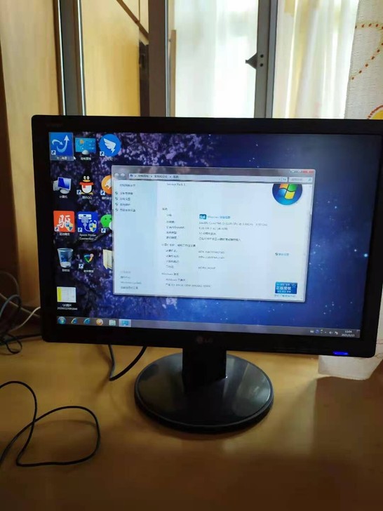 闲置台式机，内部配于17年左右。显示器和机...