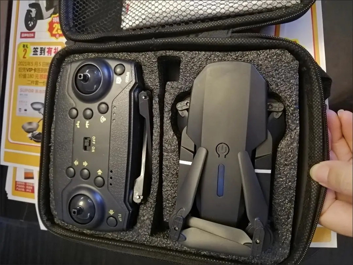 低价处理20台6k高清无人机航拍器航拍器折...