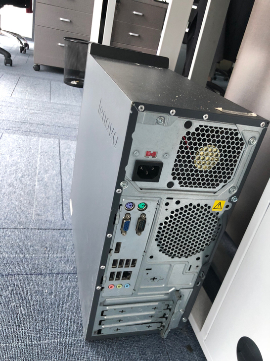 公司换下来一批电脑，还剩五六台带显示器，自...